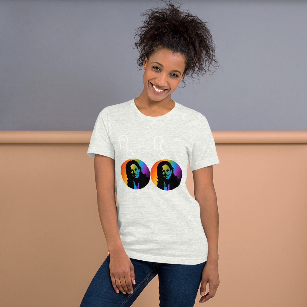 Kamala Harris EarringsT-Shirt - Fearless Confidence Coufeax™