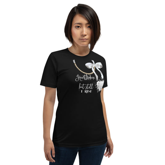 Pearl Necklace T-Shirt - Fearless Confidence Coufeax™