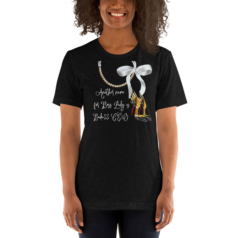 Pearl Necklace T-Shirt - Fearless Confidence Coufeax™