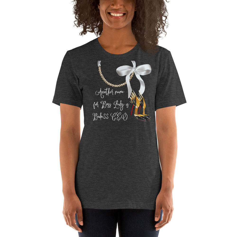 Pearl Necklace T-Shirt - Fearless Confidence Coufeax™