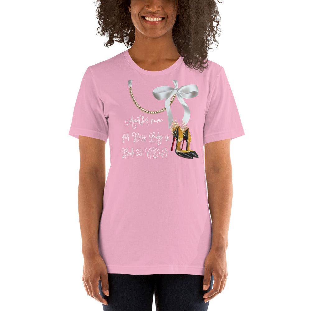 Pearl Necklace T-Shirt - Fearless Confidence Coufeax™