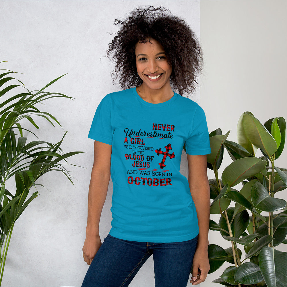 NEVER UNDERESTIMATE A GIRL BORN IN OCTOBERT-Shirt - Fearless Confidence Coufeax™