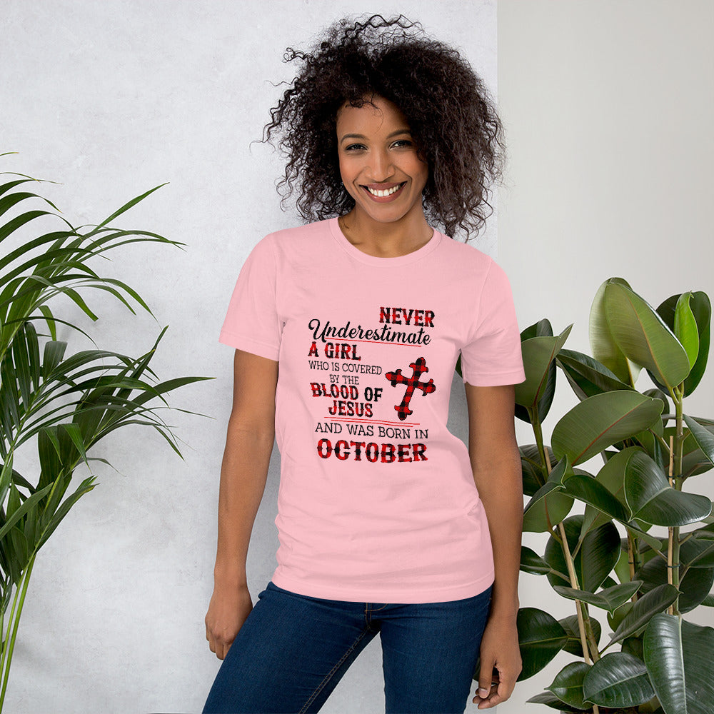 NEVER UNDERESTIMATE A GIRL BORN IN OCTOBERT-Shirt - Fearless Confidence Coufeax™